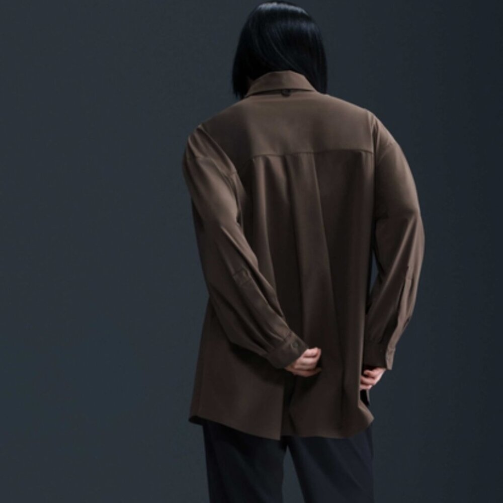 NWT NIKE $130 PerfectStretch Women's Dri-FIT Oversized Long-Sleeve Top Brown M - Picture 5 of 11